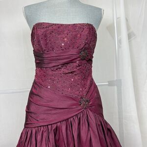 Vintage David's Bridal strapless prom dress beaded bubble skirt formal sz 2